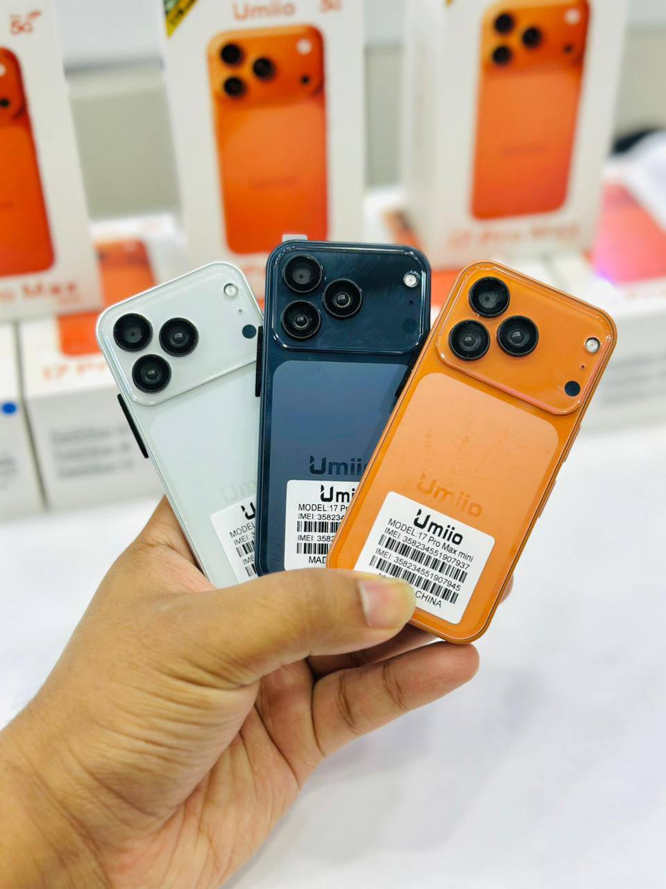گوشی  آیفون 17Pro Max مینی برند umiio / حافظه یک ترابایت و رم 12 گیگابات