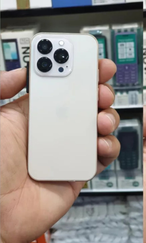 گوشی آیفون 16Pro Max سایز مینی / حافظه 512 گیگ و رم 8 ( ویتنام )