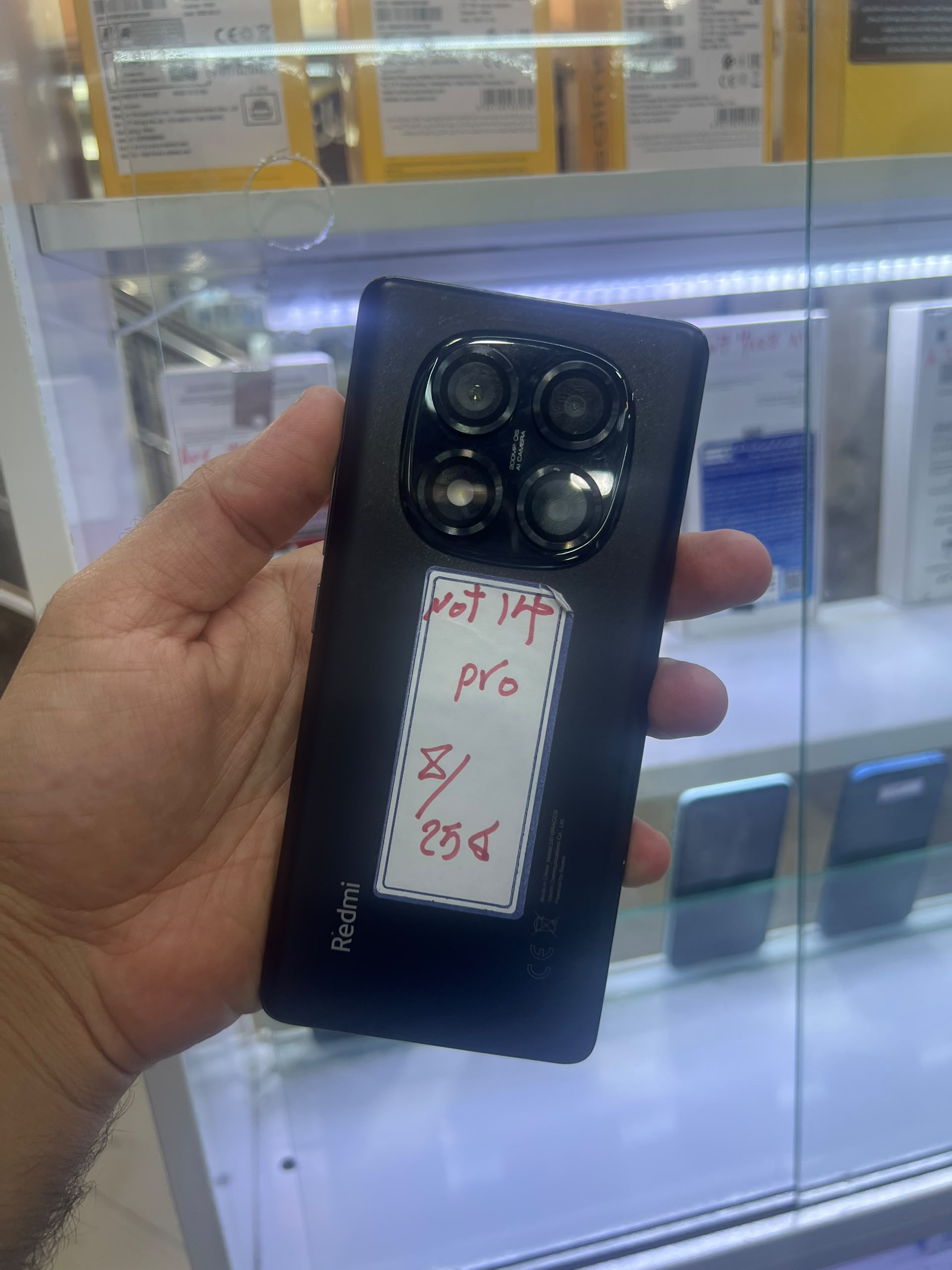 گوشی شیاعومی Redmi Not 14 Pro  / حافظه 256 گیگ و رم 8 گیگابایت ( استوک )